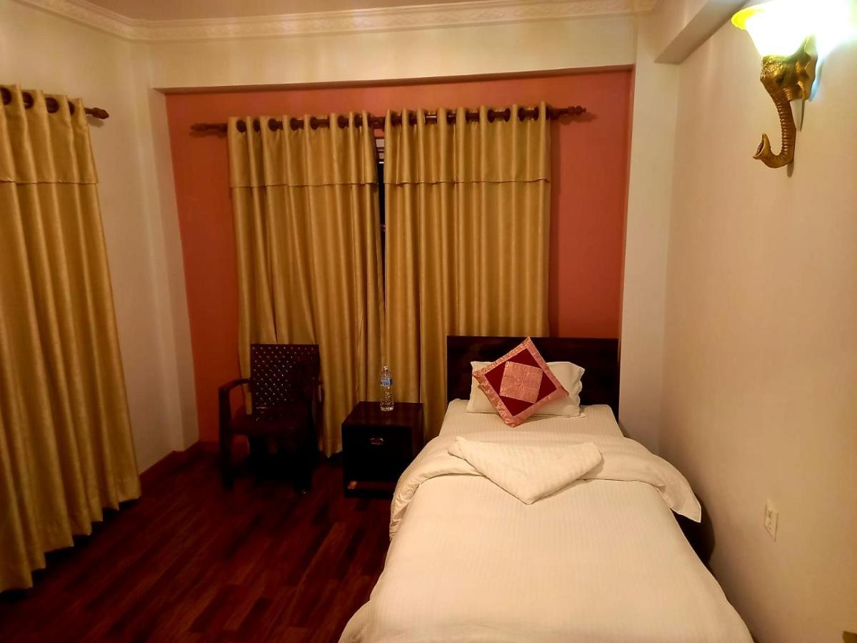 Serene B&B Katmandu Zewnętrze zdjęcie